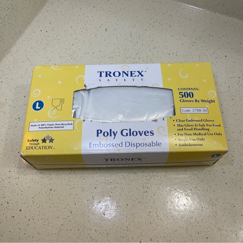 Yellow Poly Gloves - 500 Count